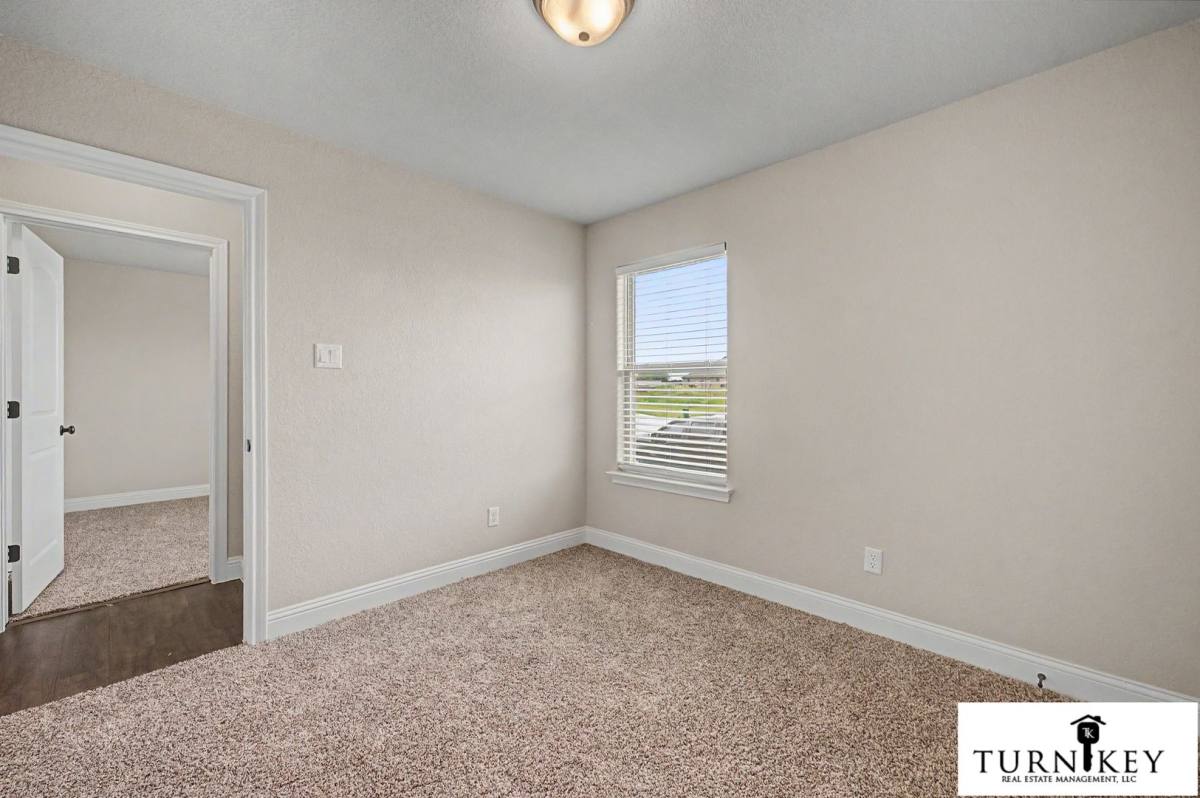 Apartment for rent at 141-143 Crossbow Court, Weatherford, TX 76088