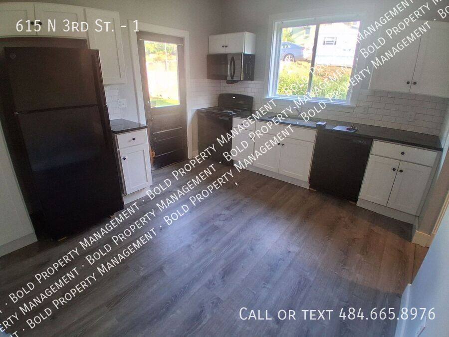 Apartment for rent at 615 N 3rd St #1, Pottsville, PA 17901