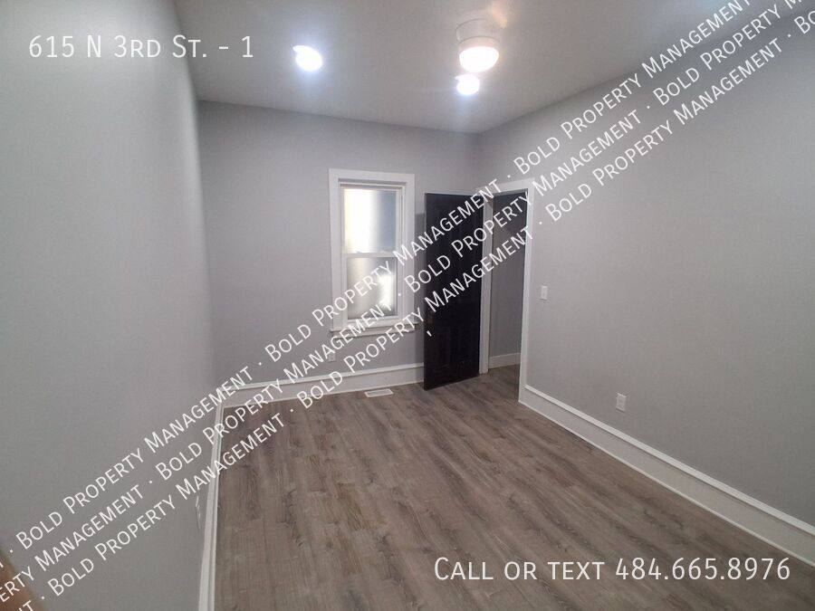 Apartment for rent at 615 N 3rd St #1, Pottsville, PA 17901