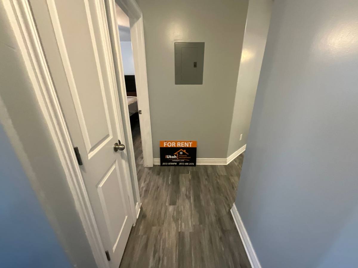 Townhouse for rent at 1064 16th St, Ogden, UT 84404