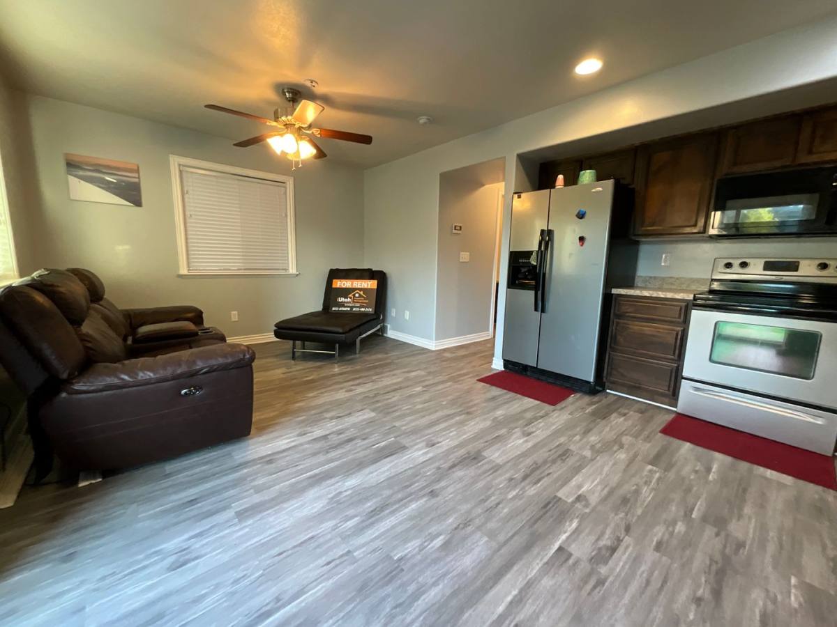 Townhouse for rent at 1064 16th St, Ogden, UT 84404