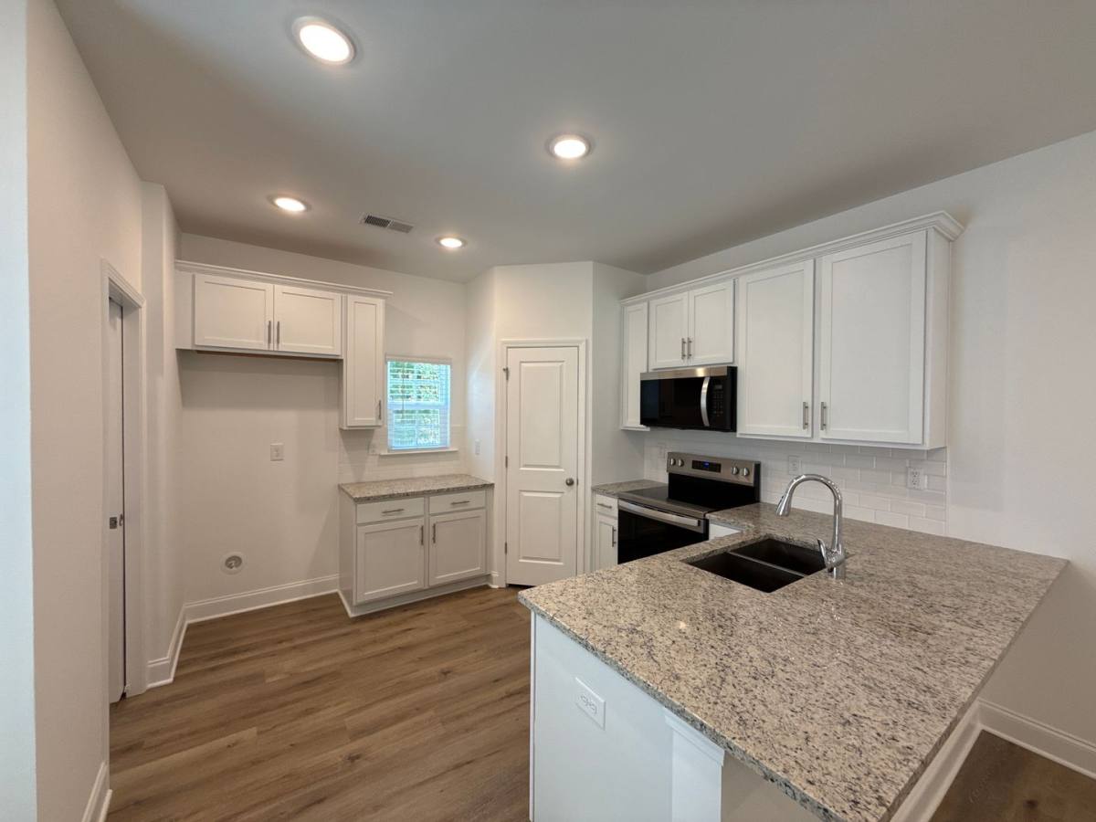 Townhouse for rent at 3220 Butler Hill Dr, Matthews, NC 28105