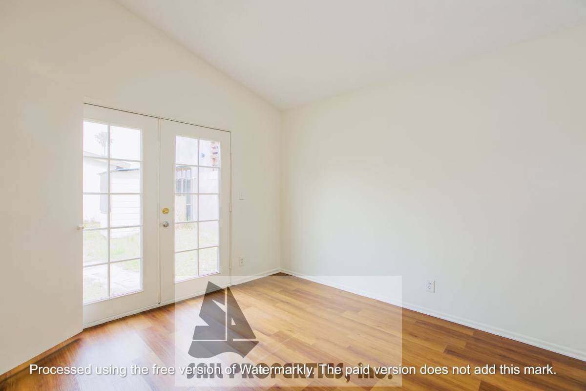 House for rent at 8461 Lomond Dr, Huntington Beach, CA 92646