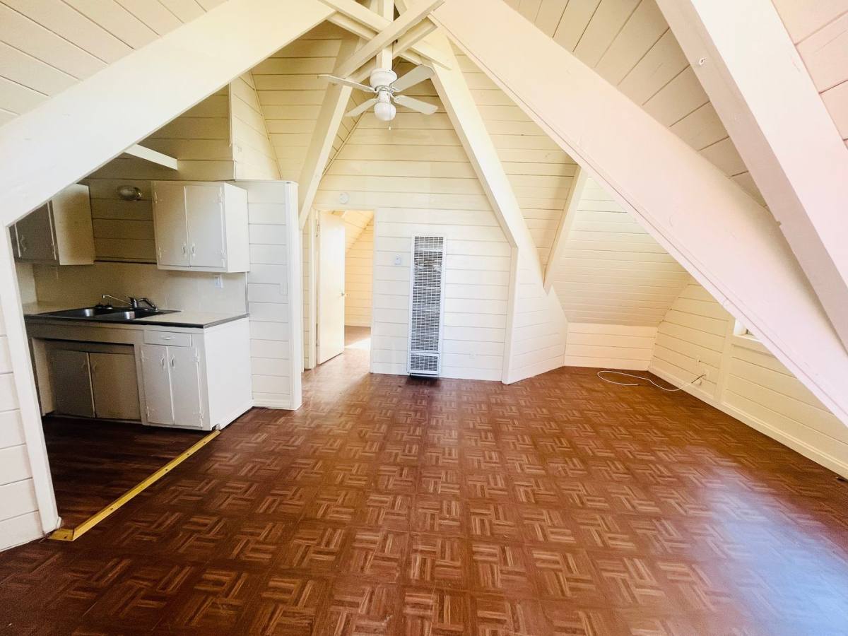 Apartment for rent at 25563 W Main St, Barstow, CA 92311