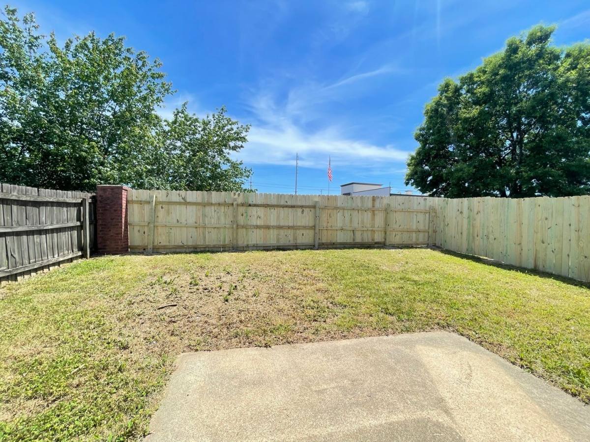 House for rent at 371 Alex Cove, Southaven, MS 38671