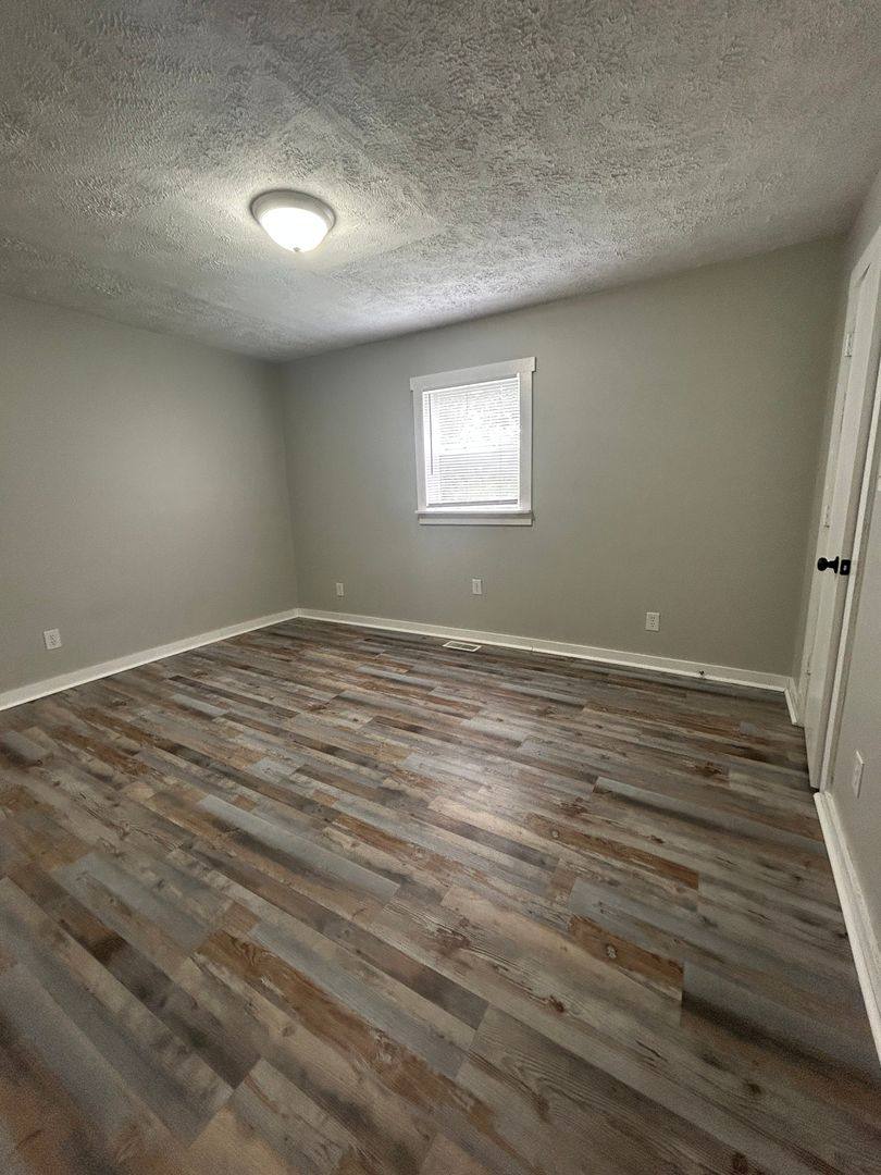 House for rent at 642 N Elm St, Muncie, IN 47305