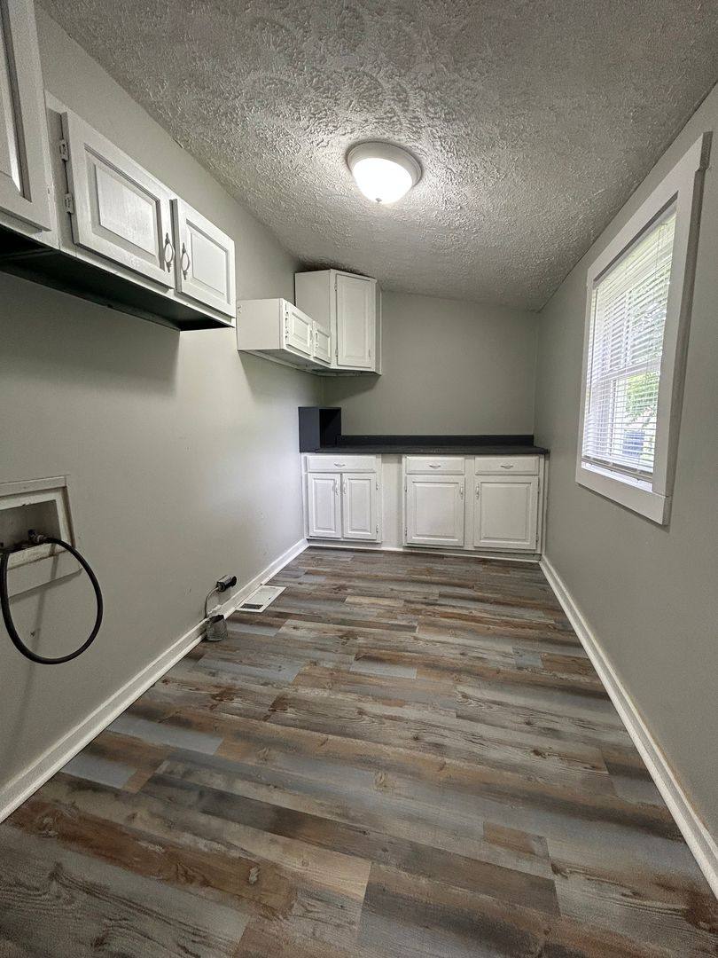 House for rent at 642 N Elm St, Muncie, IN 47305
