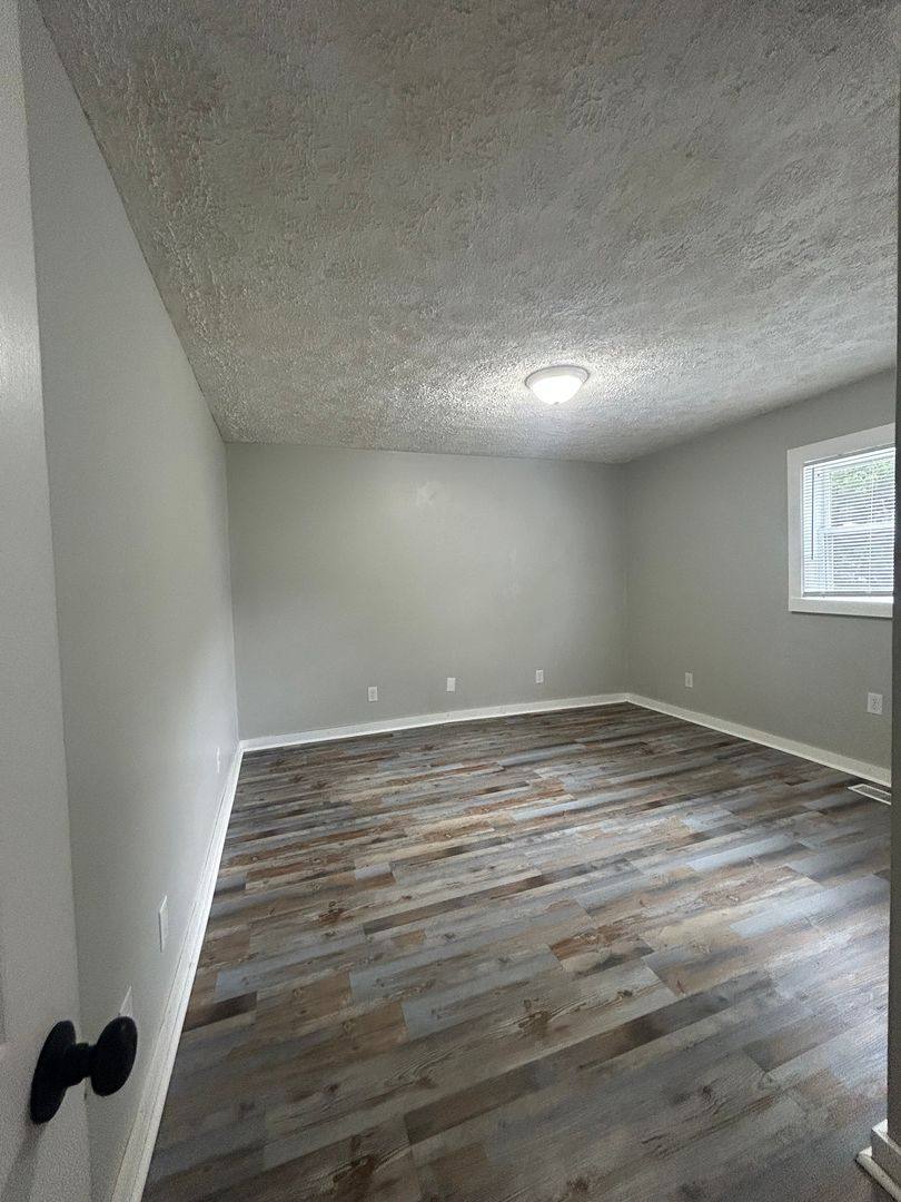 House for rent at 642 N Elm St, Muncie, IN 47305