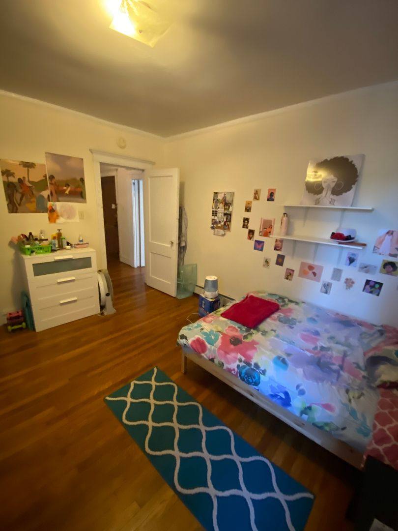 Apartment for rent at 5424 S University Ave #2S, Chicago, IL 60615