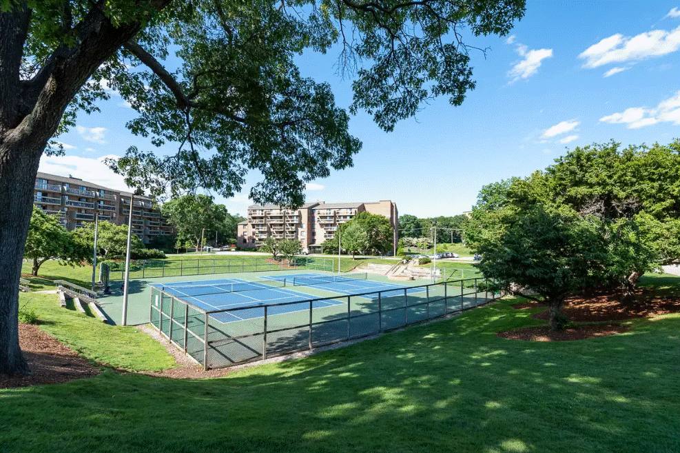 Apartment for rent at 1030 Southern Artery, Quincy, MA 02169