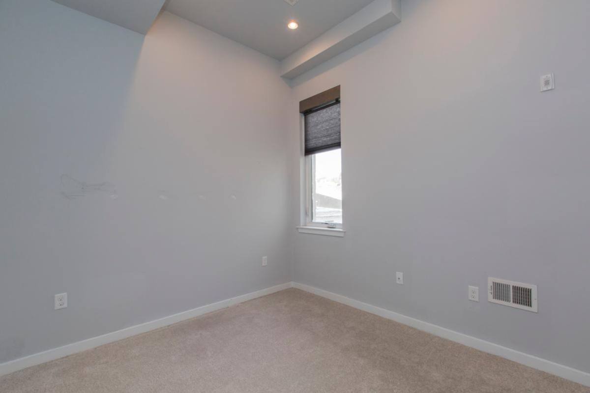Apartment for rent at 4304 Cresson St, Philadelphia, PA 19127