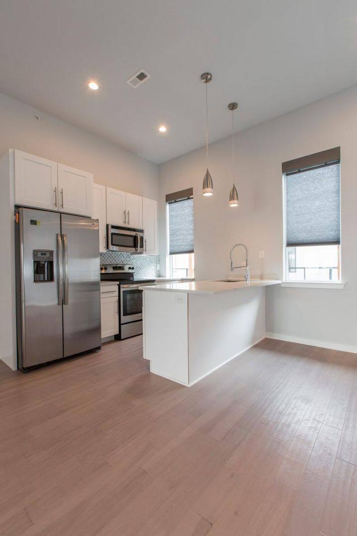 Apartment for rent at 4304 Cresson St, Philadelphia, PA 19127