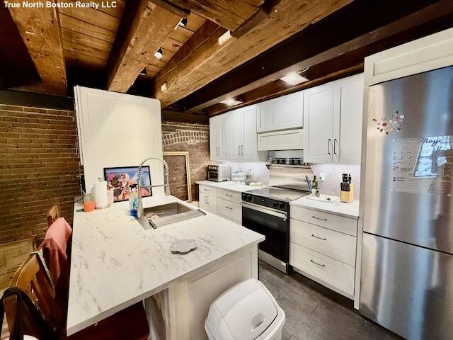 Apartment for rent at 120 Commercial St #3-4, Boston, MA 02109
