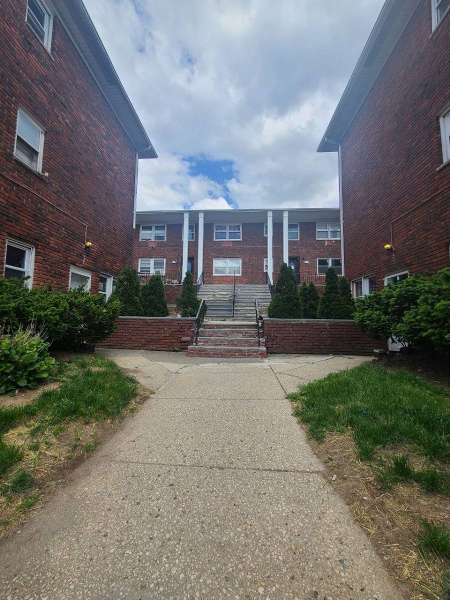 Apartment for rent at 479 Roseville Ave, Newark, NJ 07107