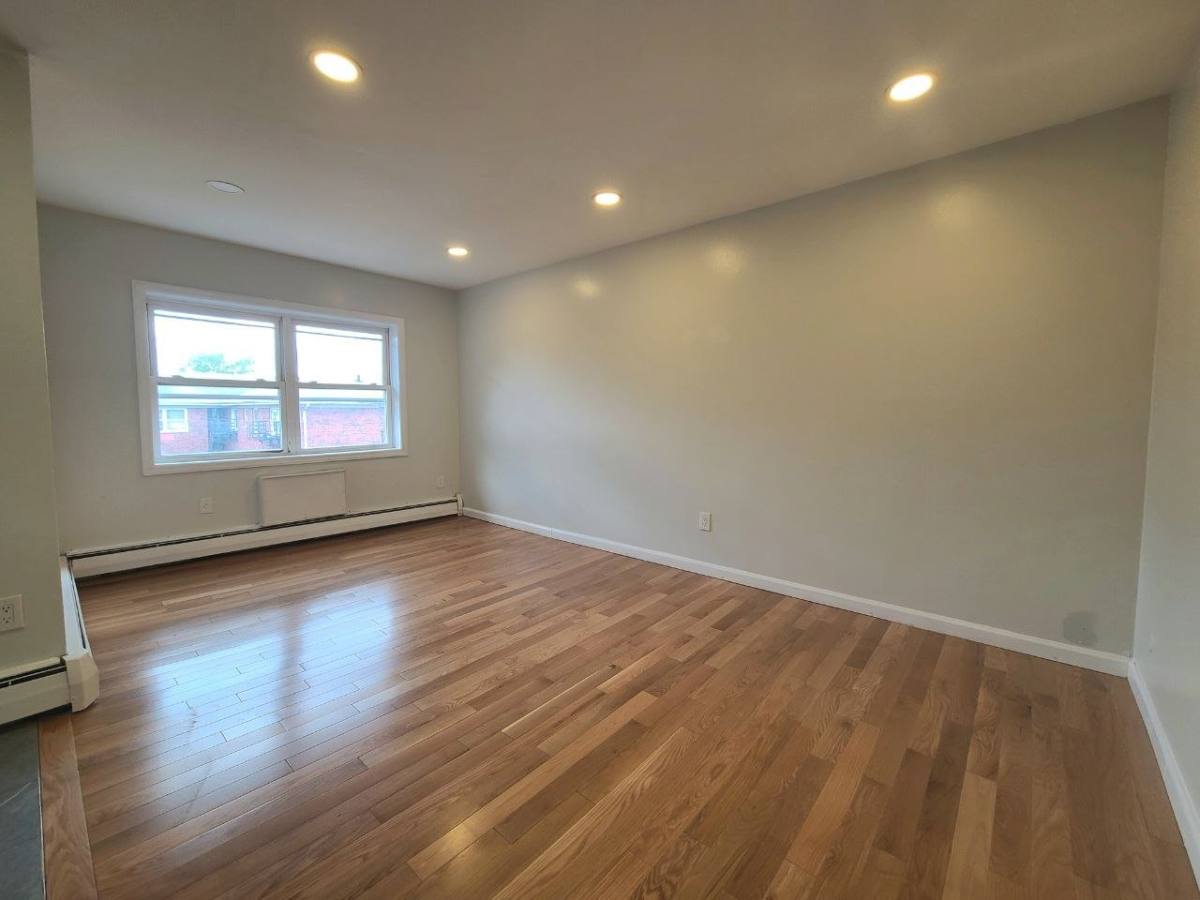 Apartment for rent at 479 Roseville Ave, Newark, NJ 07107