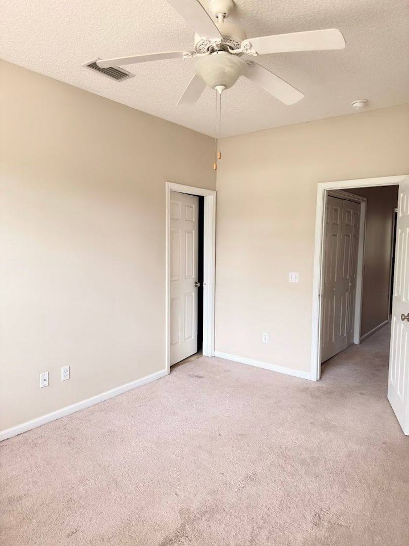 Townhouse for rent at 216 Inlet Reach Circle, Saint Marys, GA 31558