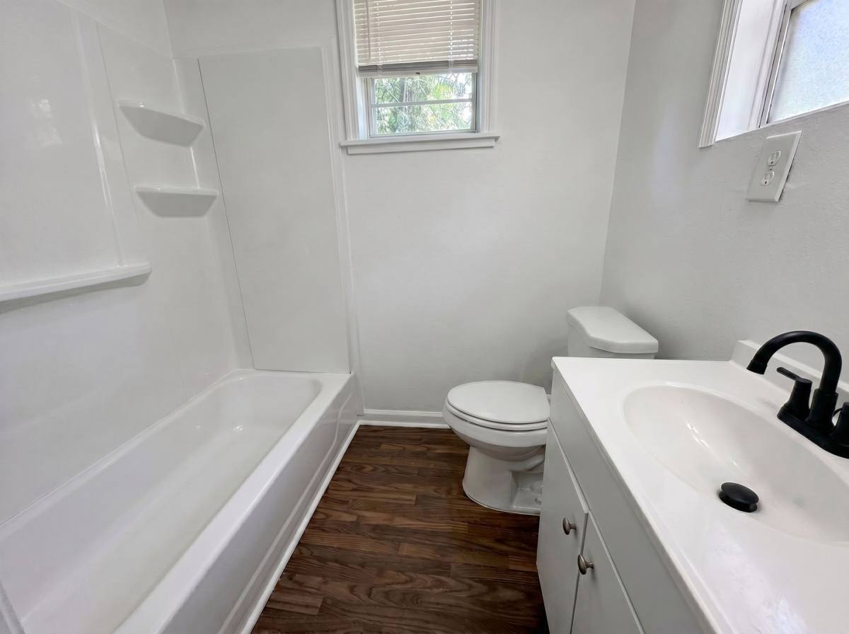 House for rent at 278 Hewlett Rd, Memphis, TN 38109