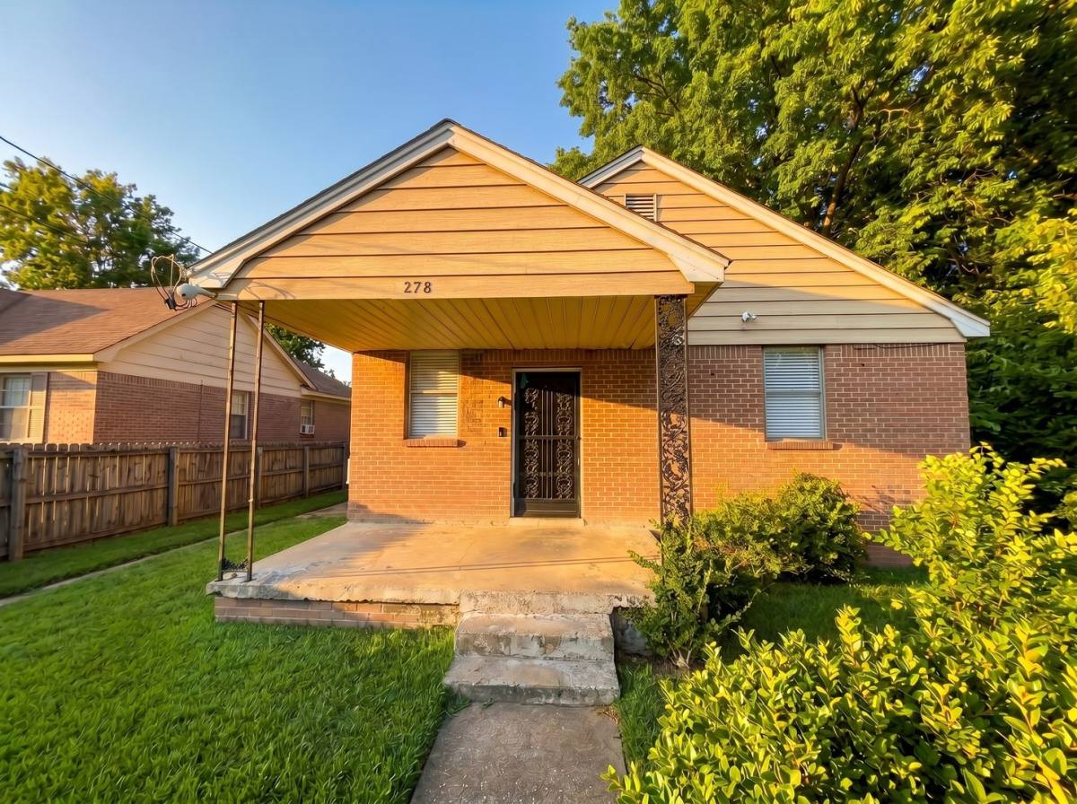 House for rent at 278 Hewlett Rd, Memphis, TN 38109