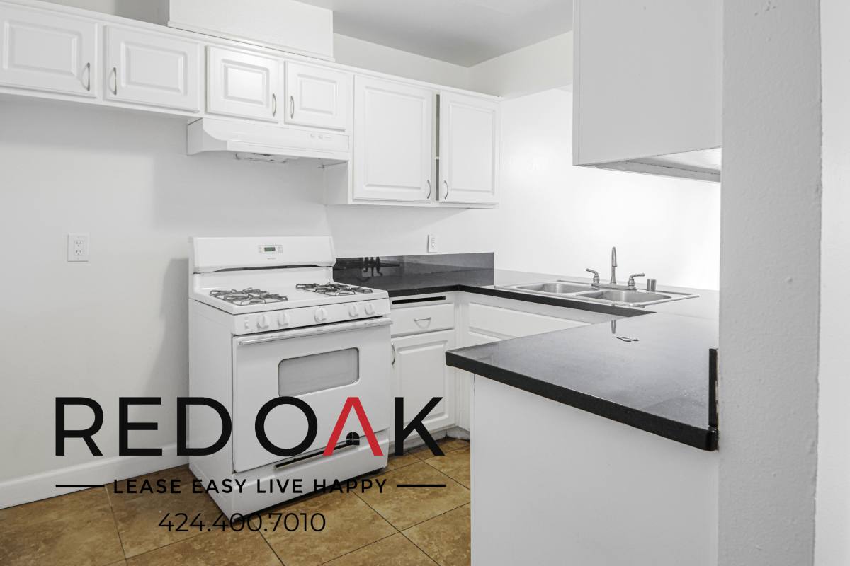 Condo for rent at 6660 Vineland Ave #4, North Hollywood, CA 91606