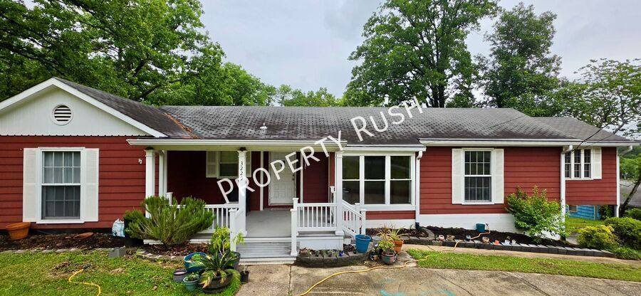House for rent at 3229 Westonia Dr, Chattanooga, TN 37412