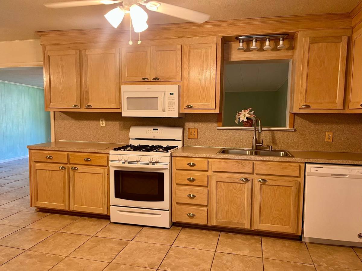 House for rent at 9760 Judi Ave, Baton Rouge, LA 70815