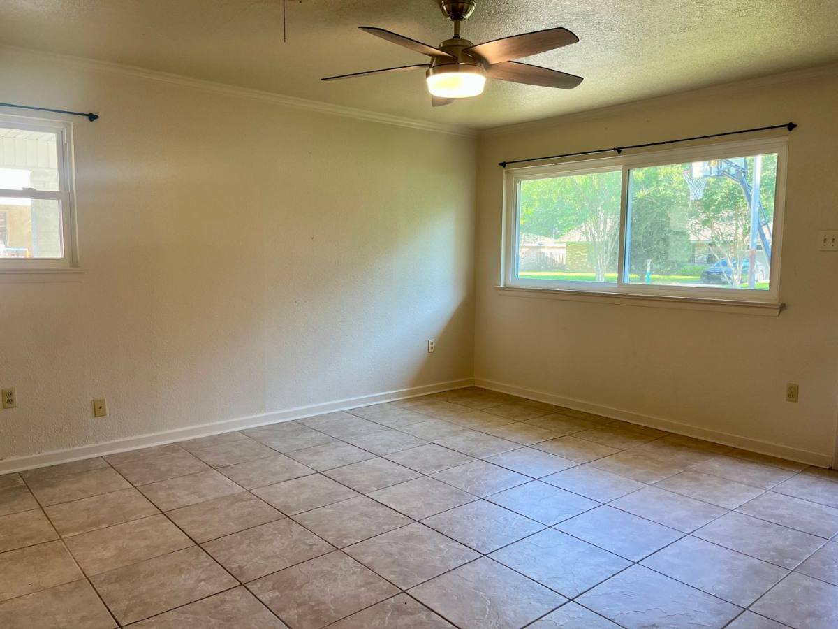 House for rent at 9760 Judi Ave, Baton Rouge, LA 70815