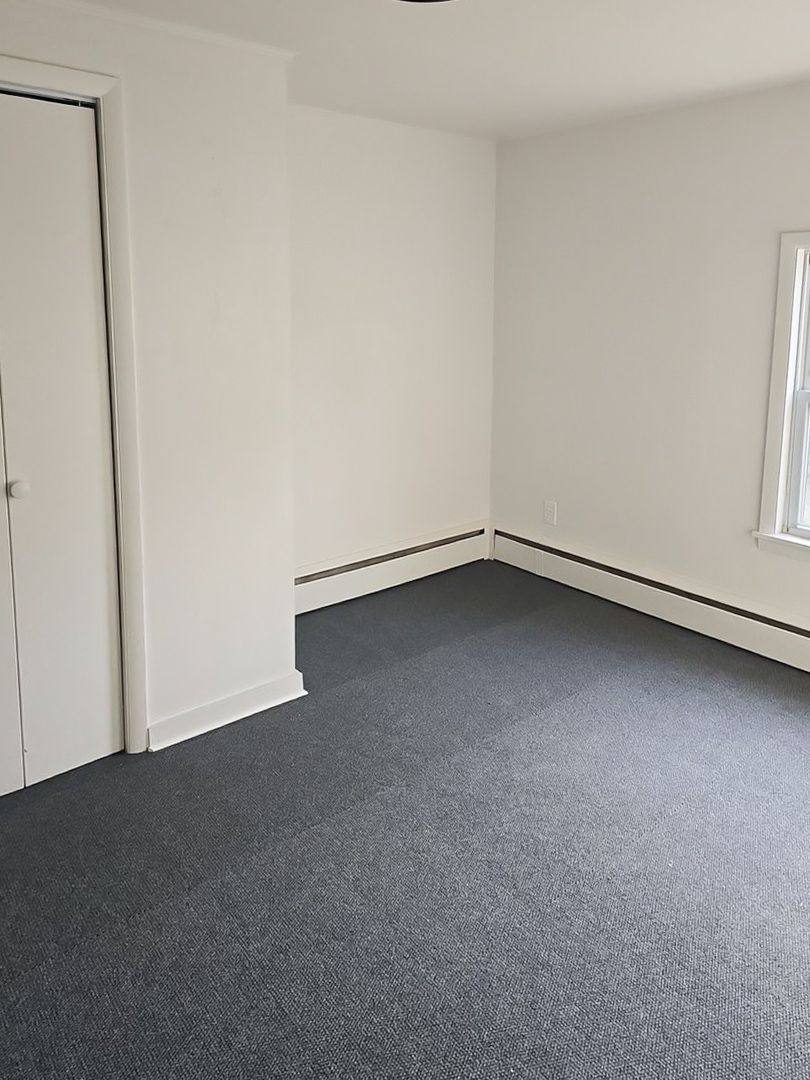 Apartment for rent at 621 S 6th St, Lebanon, PA 17042
