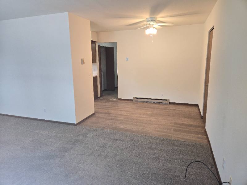 Apartment for rent at 4030 Elmhurst Rd, Toledo, OH 43613