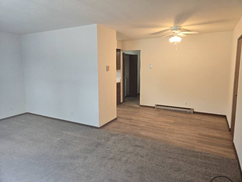 Apartment for rent at 4030 Elmhurst Rd, Toledo, OH 43613