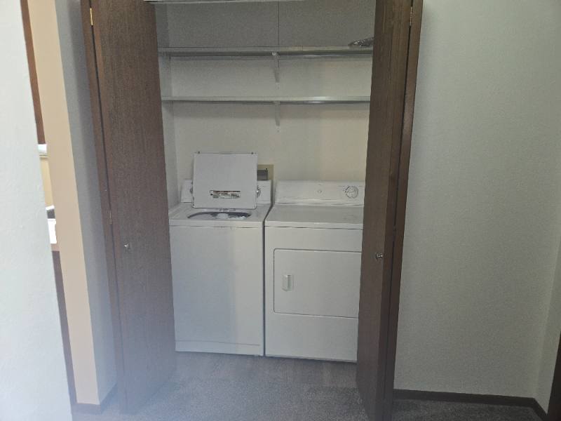 Apartment for rent at 4030 Elmhurst Rd, Toledo, OH 43613