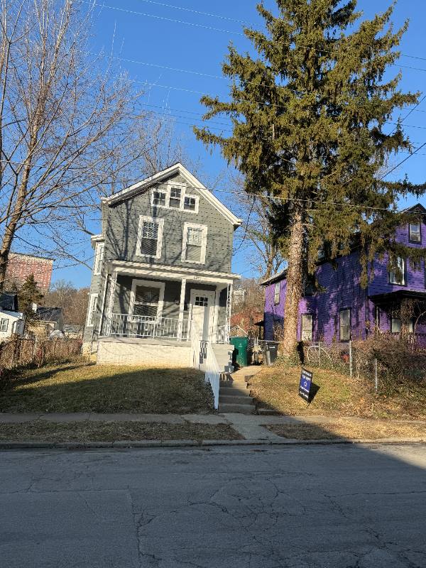 House for rent at 6304 Desmond St, Cincinnati, OH 45227
