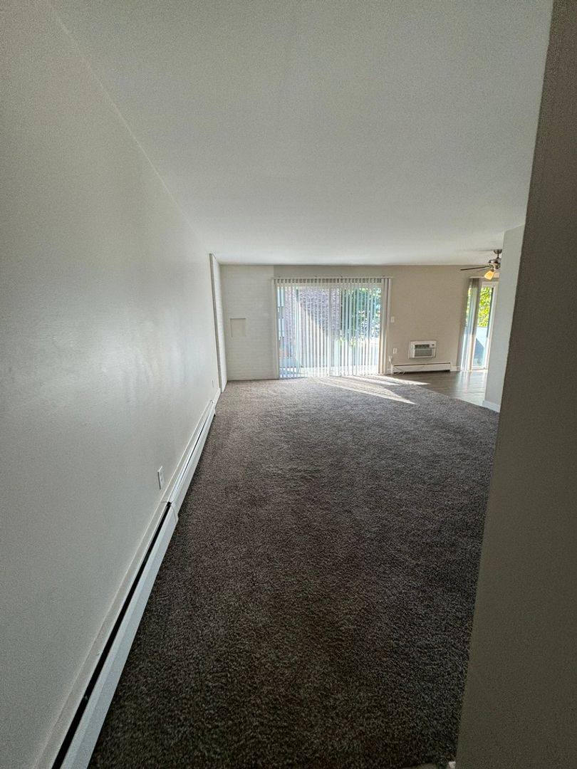 Apartment for rent at 3209 E Fountain Blvd #102-B, Colorado Springs, CO 80910