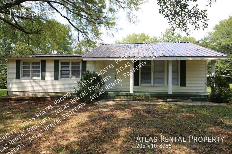 House for rent at 1737 Sardis Rd, Gardendale, AL 35071