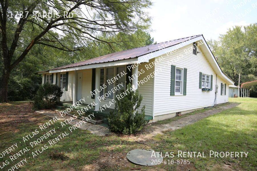 House for rent at 1737 Sardis Rd, Gardendale, AL 35071