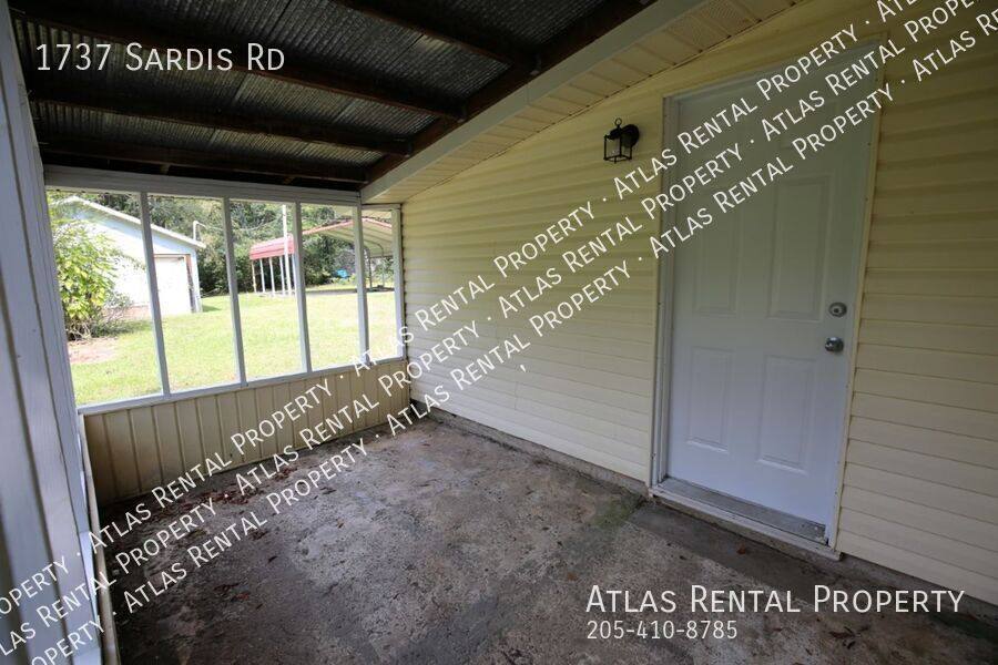 House for rent at 1737 Sardis Rd, Gardendale, AL 35071
