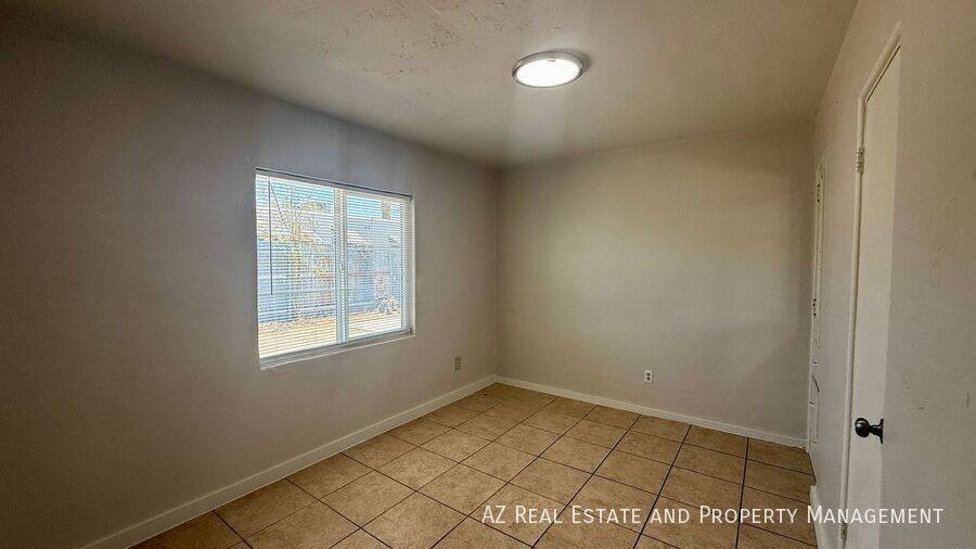 Apartment for rent at 1405 W Clarendon Ave #1, Phoenix, AZ 85013