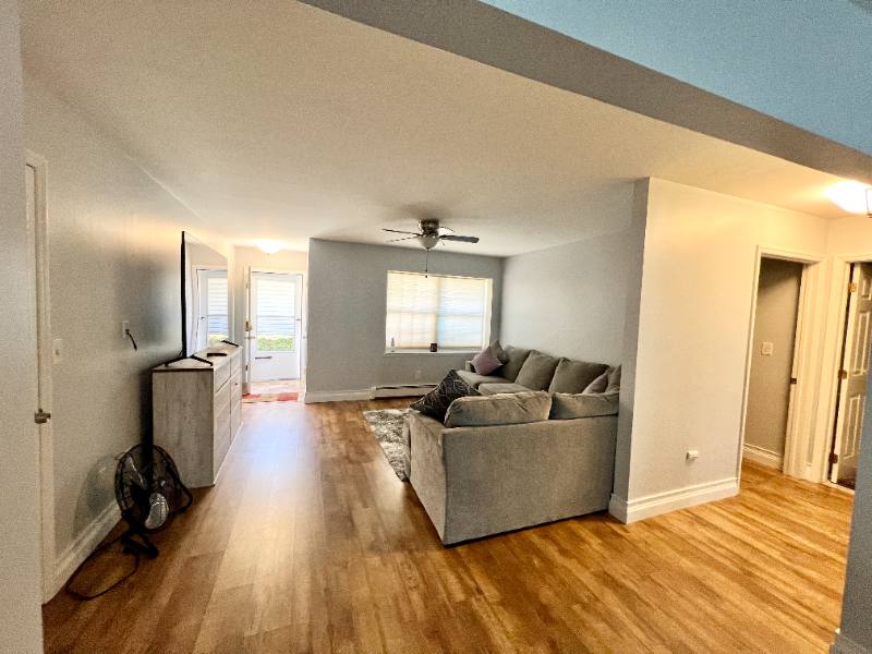 Apartment for rent at 52 E Garfield St #40, Bay Shore, NY 11706