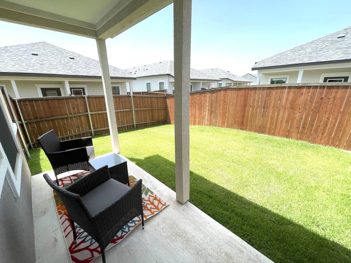 Townhouse for rent at 4770 Luxe Lane #1106, Denton, TX 76207