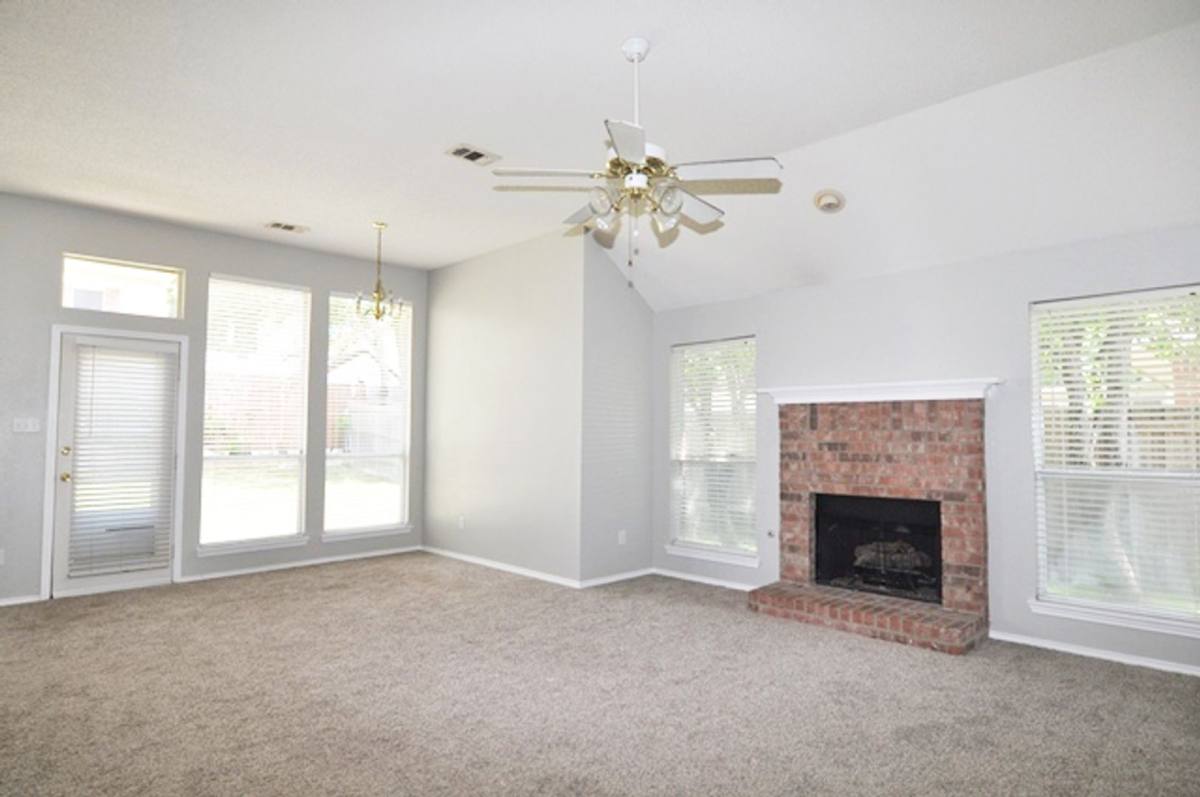 House for rent at 252 Cotton Wood Court, Rockwall, TX 75032