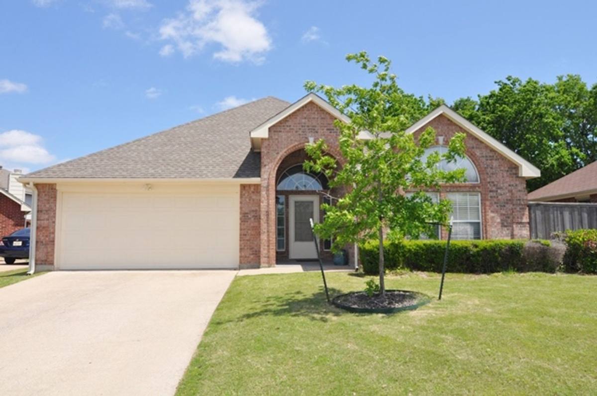 House for rent at 252 Cotton Wood Court, Rockwall, TX 75032