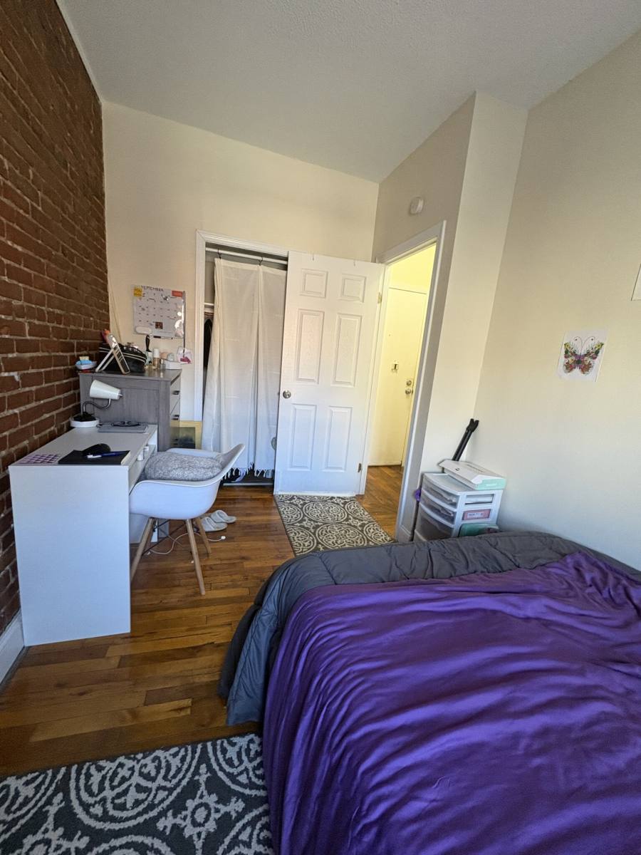 Townhouse for rent at 886 Huntington Ave #2-5, Boston, MA 02115