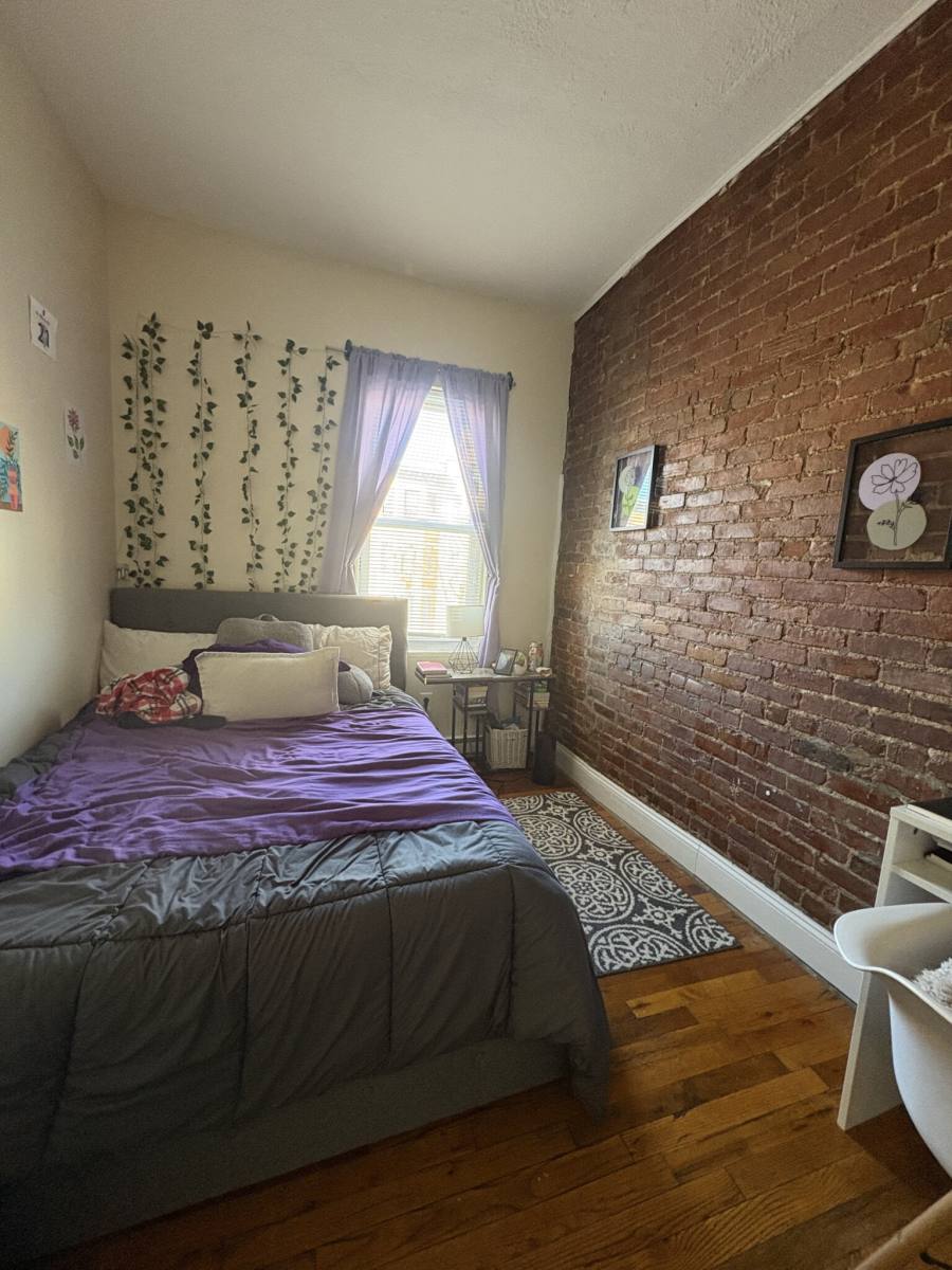 Townhouse for rent at 886 Huntington Ave #2-5, Boston, MA 02115