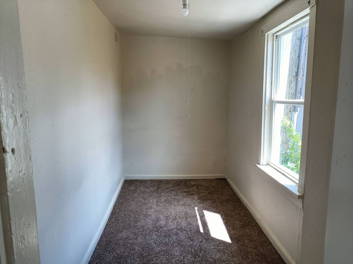 Apartment for rent at 769-771 W Windlake Ave, Milwaukee, WI 53204