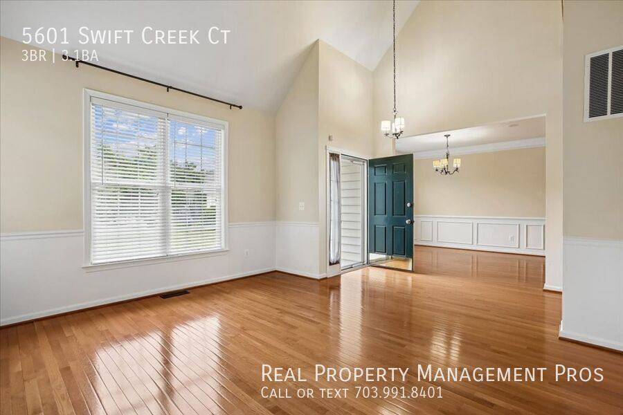 Townhouse for rent at 5601 Swift Creek Court, Haymarket, VA 20169