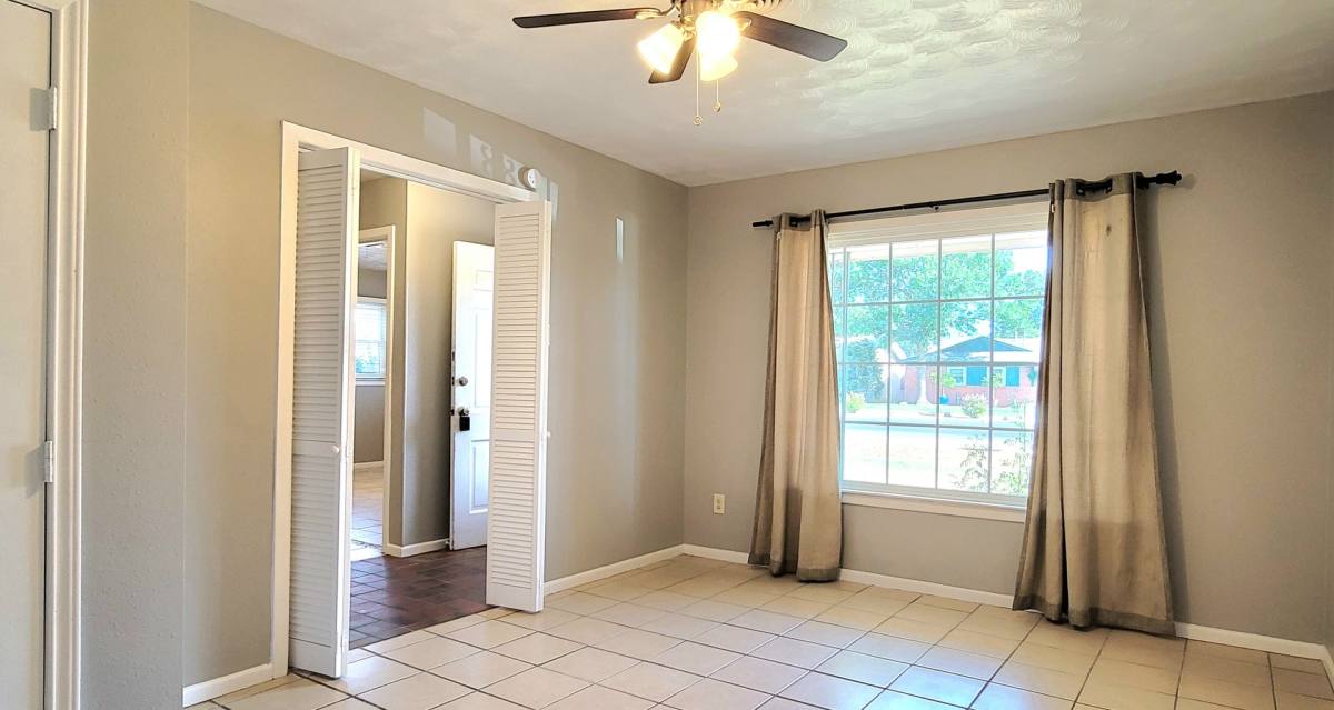 House for rent at 5430 13th St, Lubbock, TX 79416