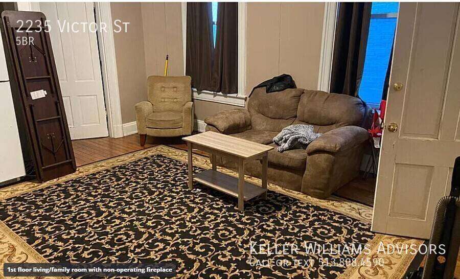 Apartment for rent at 2235 Victor St, Cincinnati, OH 45219