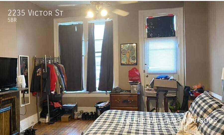 Apartment for rent at 2235 Victor St, Cincinnati, OH 45219