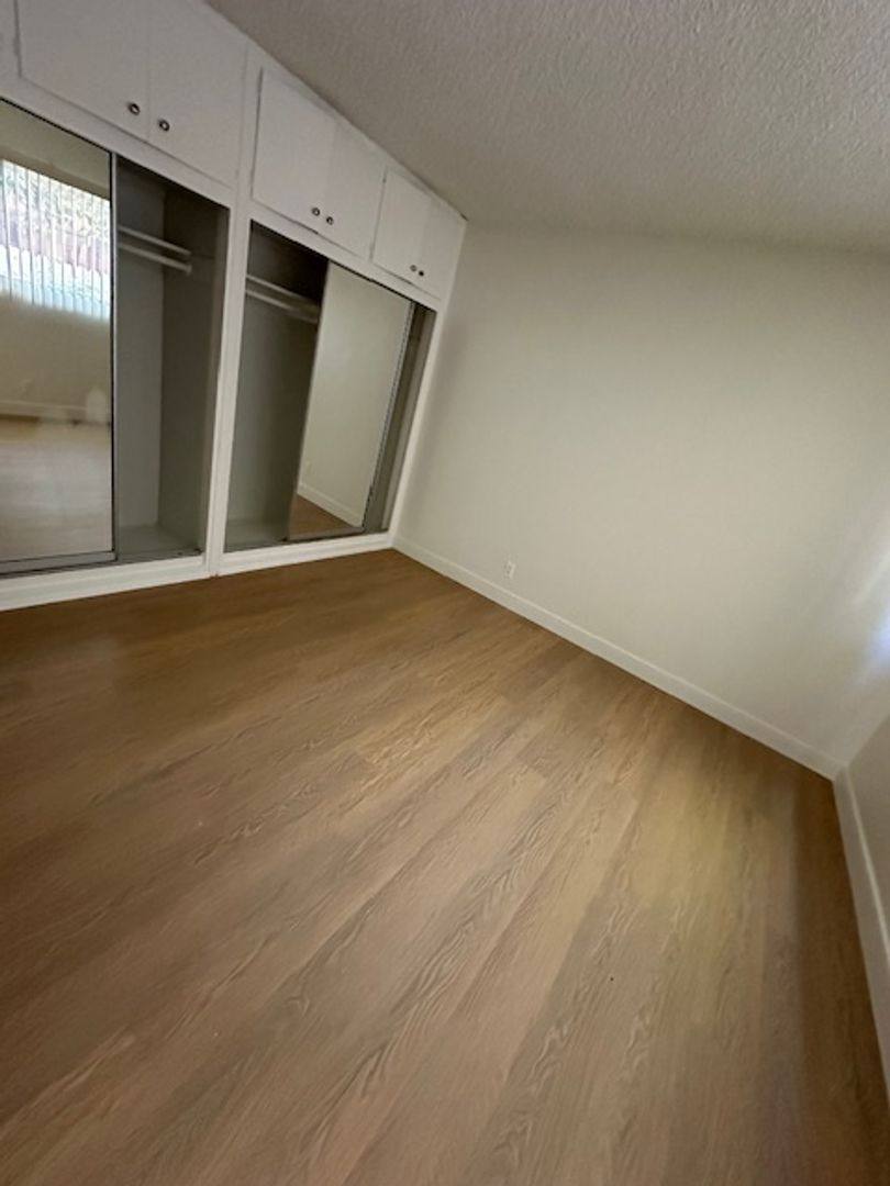 Apartment for rent at 3609 Mentone Ave, Los Angeles, CA 90034