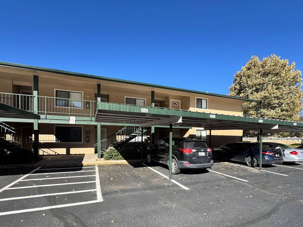 Condo for rent at 3200 Litzler Dr 19-125, Flagstaff, AZ 86005