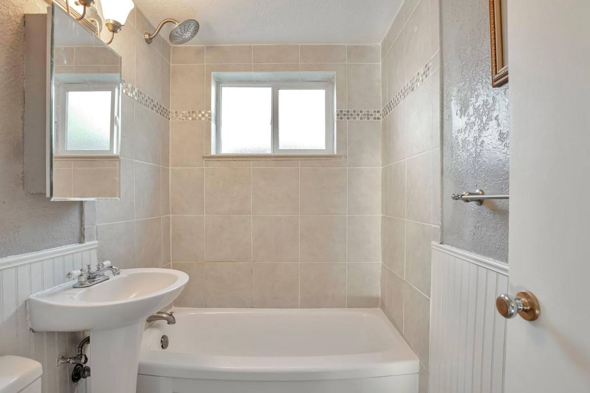Apartment for rent at 1443 Stuart St, Denver, CO 80204
